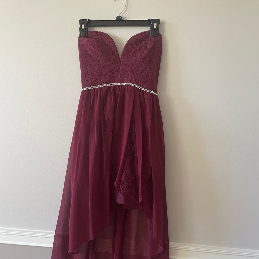 Strapless maroon cocktail dress